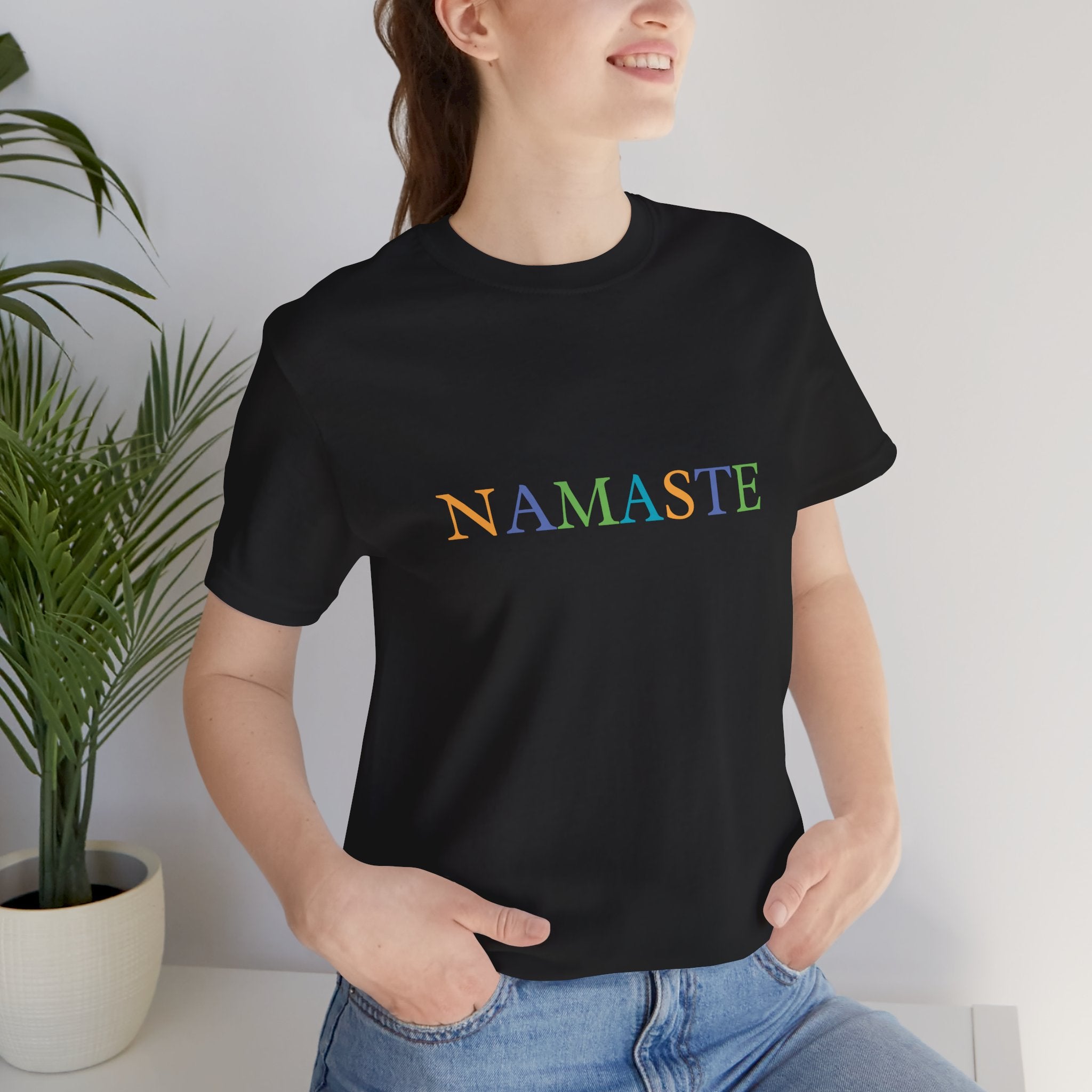 Tramunquiero NAMASTE unisex μπλουζάκι με στρογγυλή λαιμόκοψη